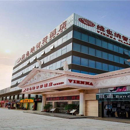 维也纳酒店深圳石岩天宝路店 外观 照片